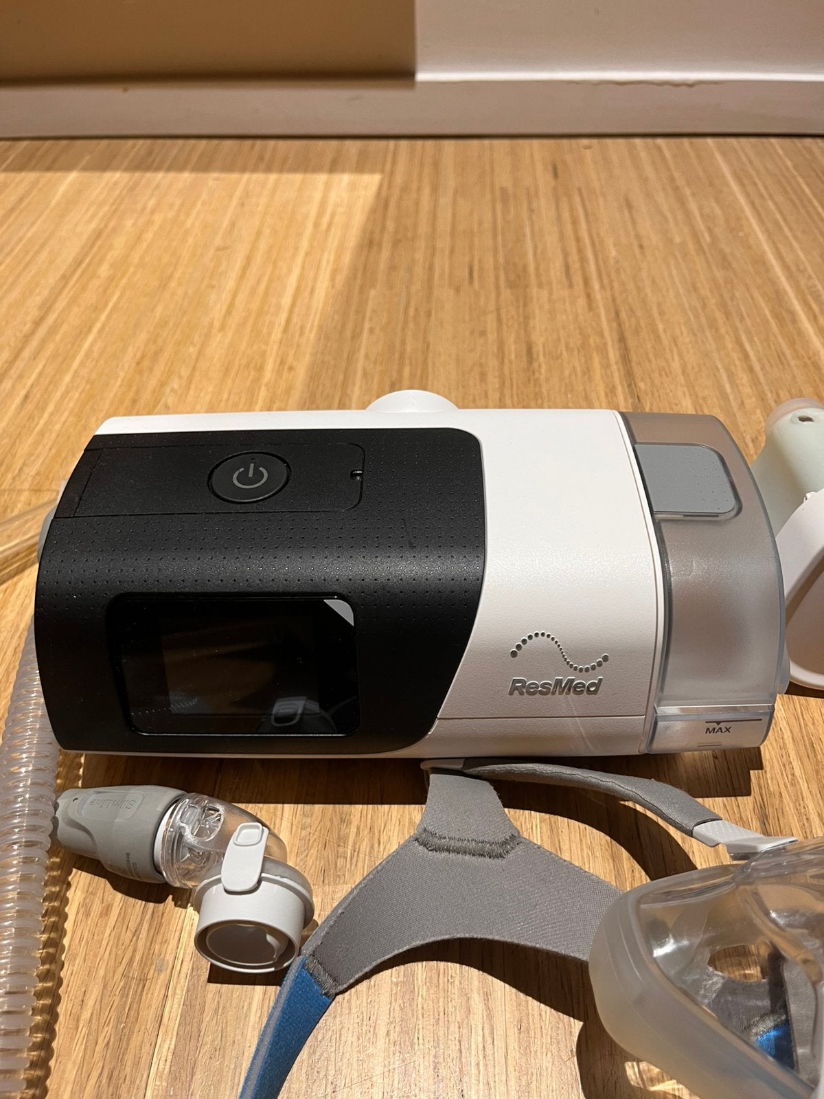ResMed AirSense 10 AutoSet + Accessoires, Enlèvement ou Envoi, Comme neuf