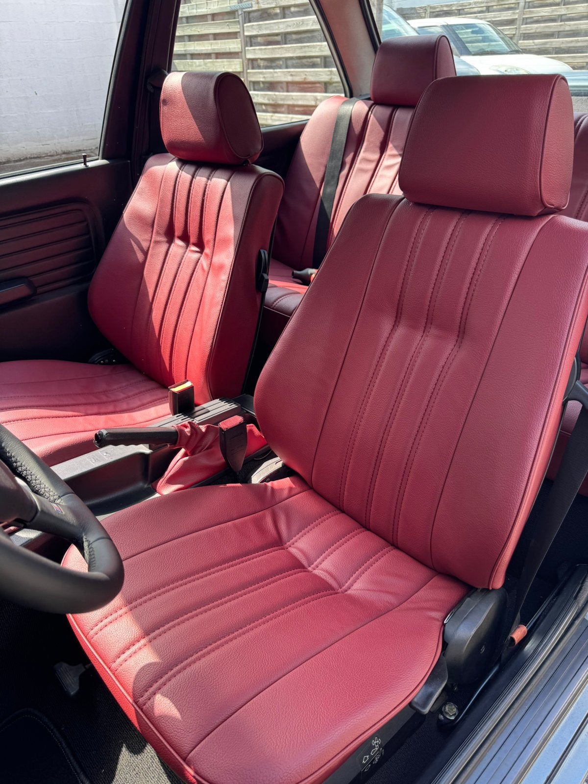 BMW E30 interieur – M3 rood – Coupé, Auto-onderdelen, Ophalen, BMW