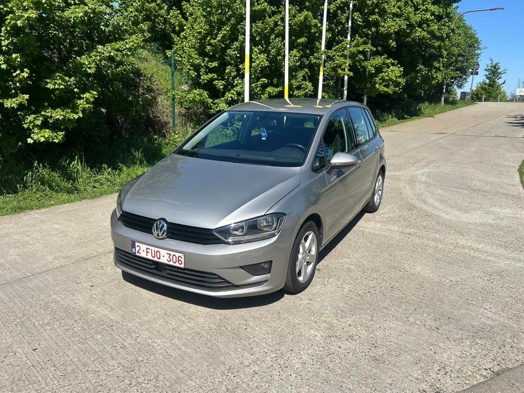 Volkswagen golf sportsvan 1.2 benzine met 69000km, Auto's, Volkswagen, Particulier, Golf Sportsvan, Benzine, Euro 6, Handgeschakeld