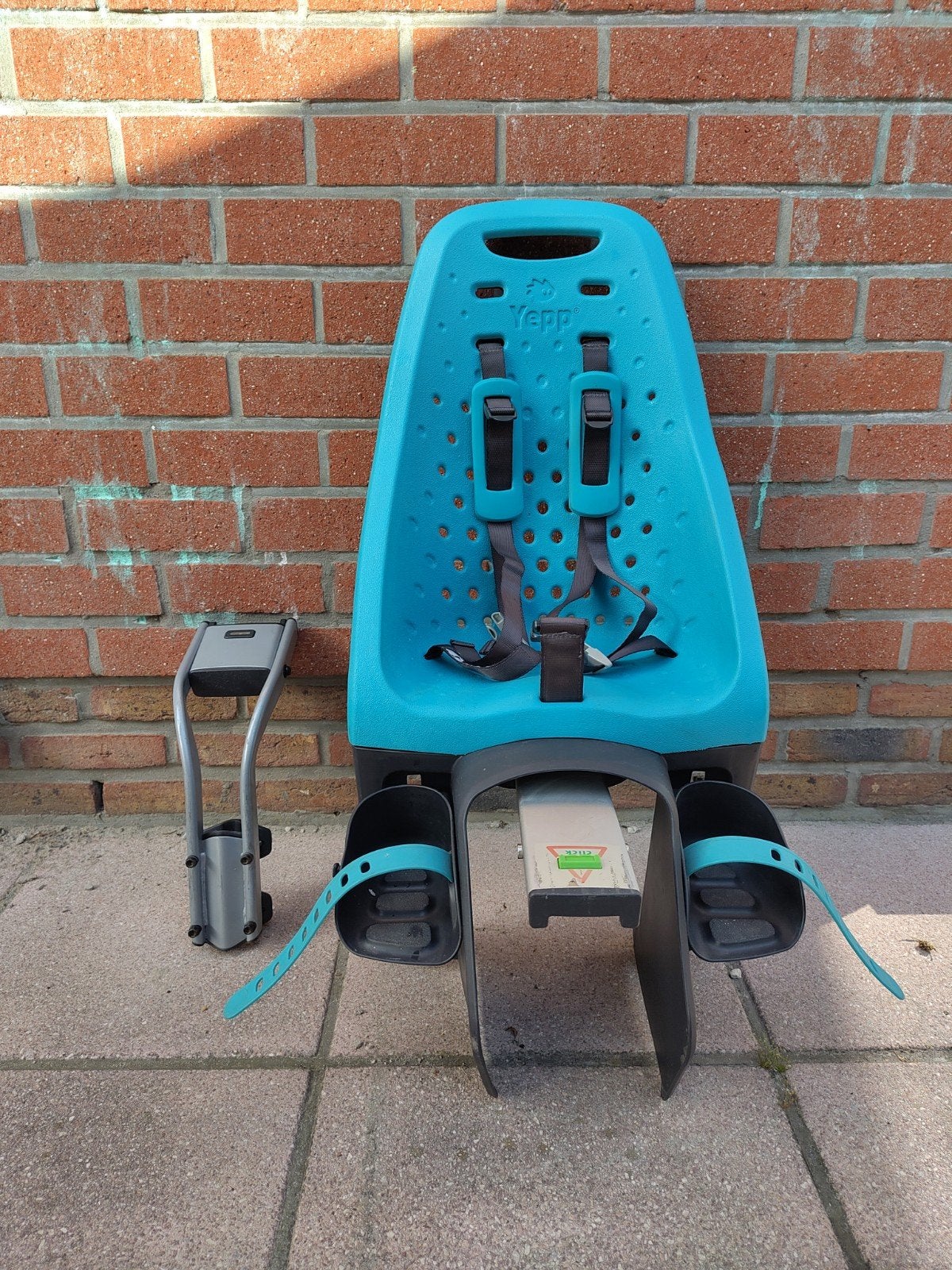 Fietsstoeltje Yepp maxi, Ophalen