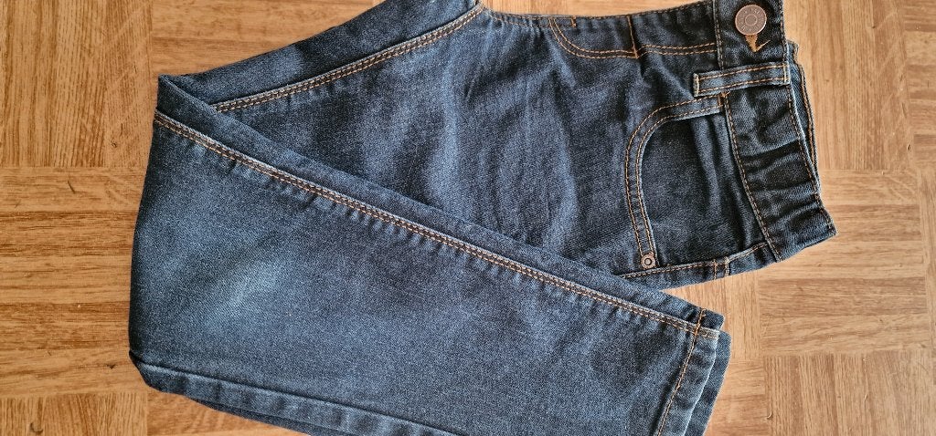 Broek jongen maat 128, Enlèvement ou Envoi, Comme neuf, Garçon, Pantalon