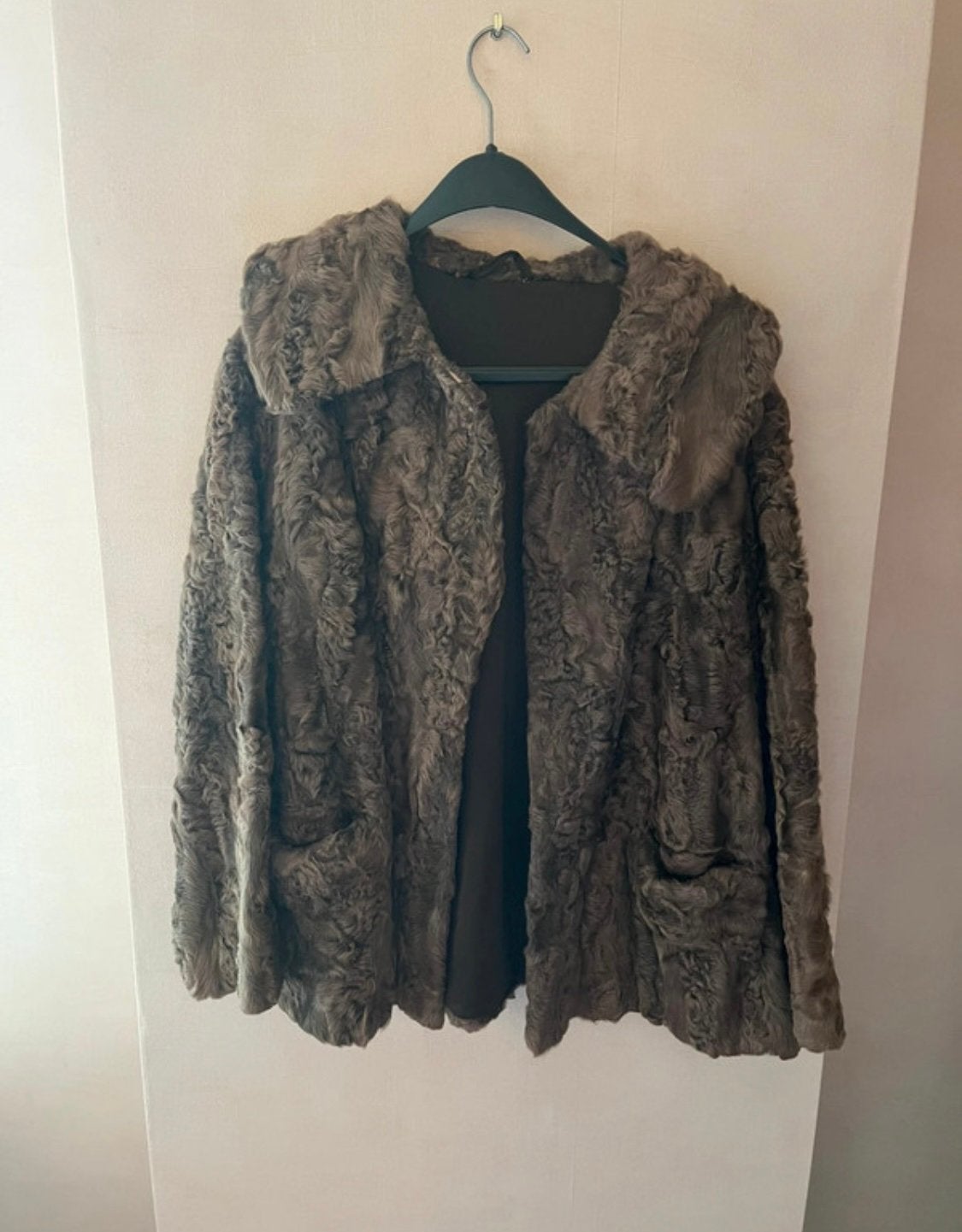 Exclusieve vintage astrakan bontjas Cartillo Bruges - Bruin, Kleding | Dames, Ophalen of Verzenden, Zo goed als nieuw