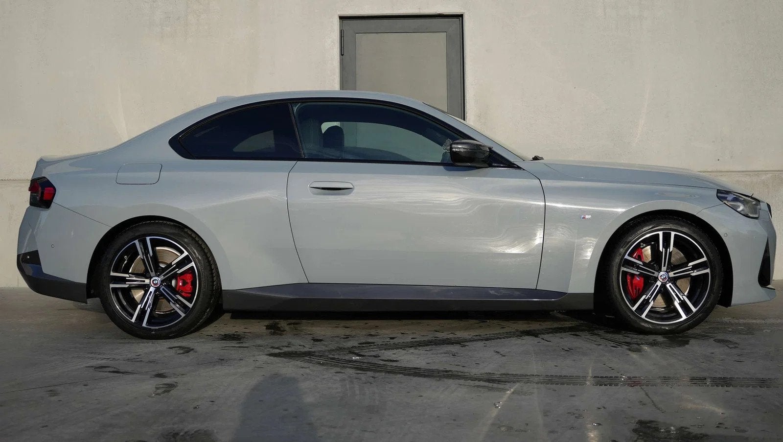 BMW 2 Serie 220 M Sport | Brooklyn Grey | Adaptieve LED | Ca, Auto's, Automaat, 145 kW, Gebruikt, Zwart