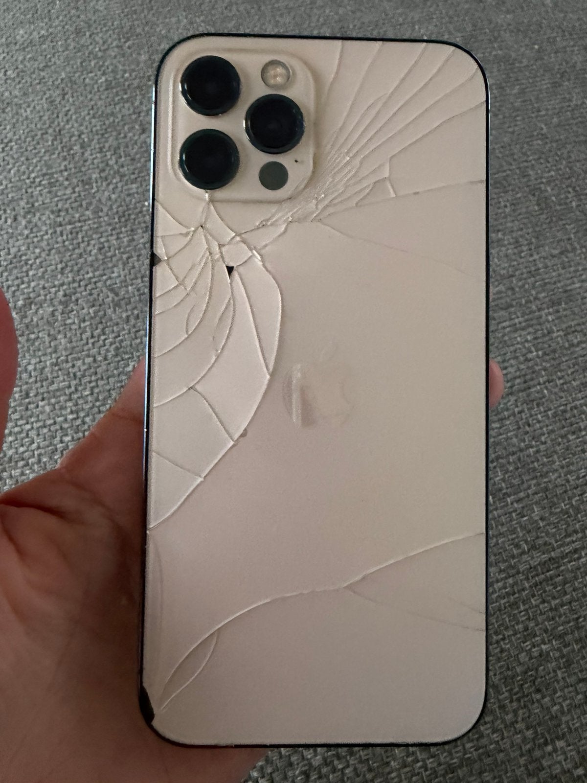 IPhone 15 pro, Télécoms, Téléphonie mobile | Apple iPhone, 256 GB, 80 %, IPhone 15, Rose