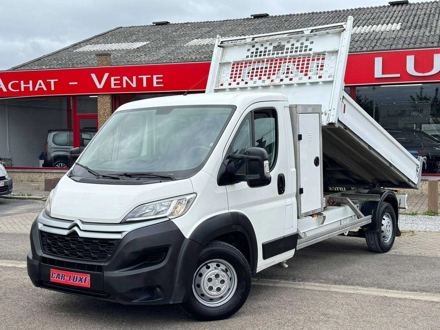 Citroën Jumper L3H2 PLATEAU BASCULANT ELECTRIQUE 3PLACES TV, Stof, Gebruikt, 4 cilinders, Citroën