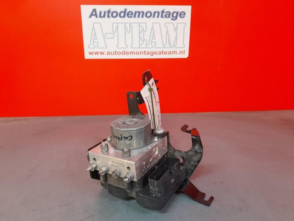 ABS POMP ABS Renault Captur (2R) (01-2013/-) (476601842R), Gebruikt, Renault