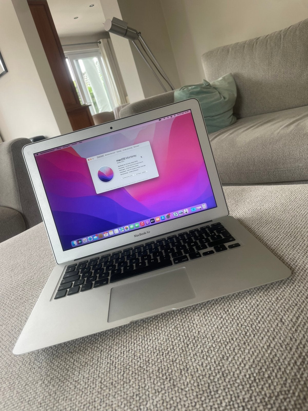 MacBook Air 13 inch - 4GB - Dual Intel Core i5, Computers en Software, Ophalen, Zo goed als nieuw, 13 inch, MacBook