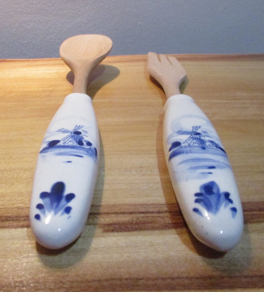 DELFTS BLAUWE HOUTEN LEPEL & VORK - 27½ cm., Envoi