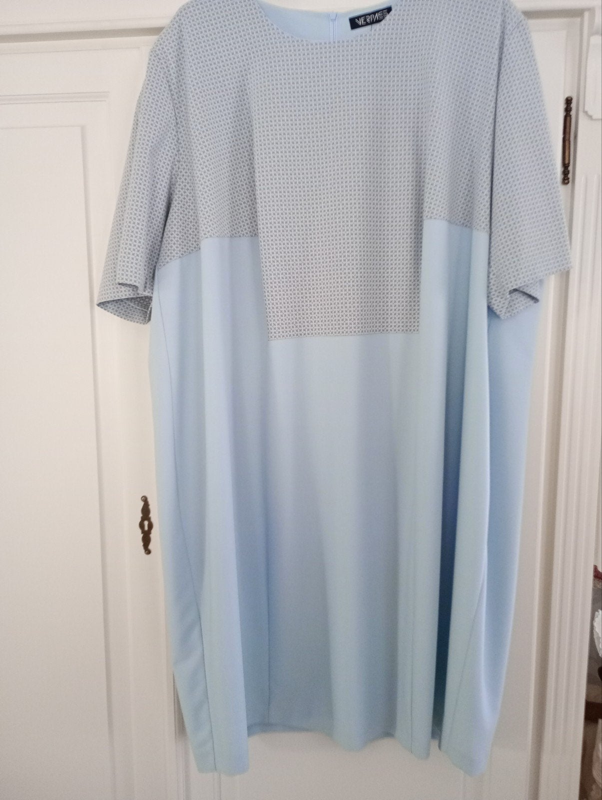 nieuw 2stuks Verpass MT56 kleed korte mouw vest lange mouwen, Vêtements | Femmes, Enlèvement ou Envoi