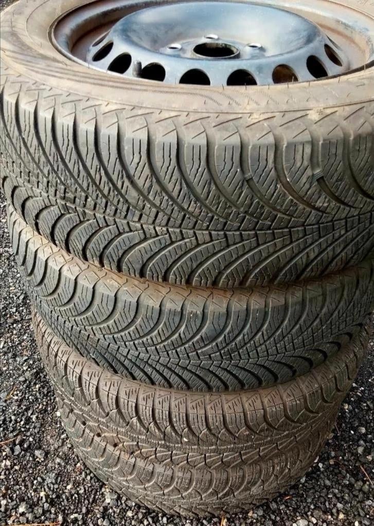 4 belles roues hiver 195/65-15, originales VW, Auto-onderdelen, Banden en Velgen, Ophalen, Gebruikt, 15 inch, Banden en Velgen