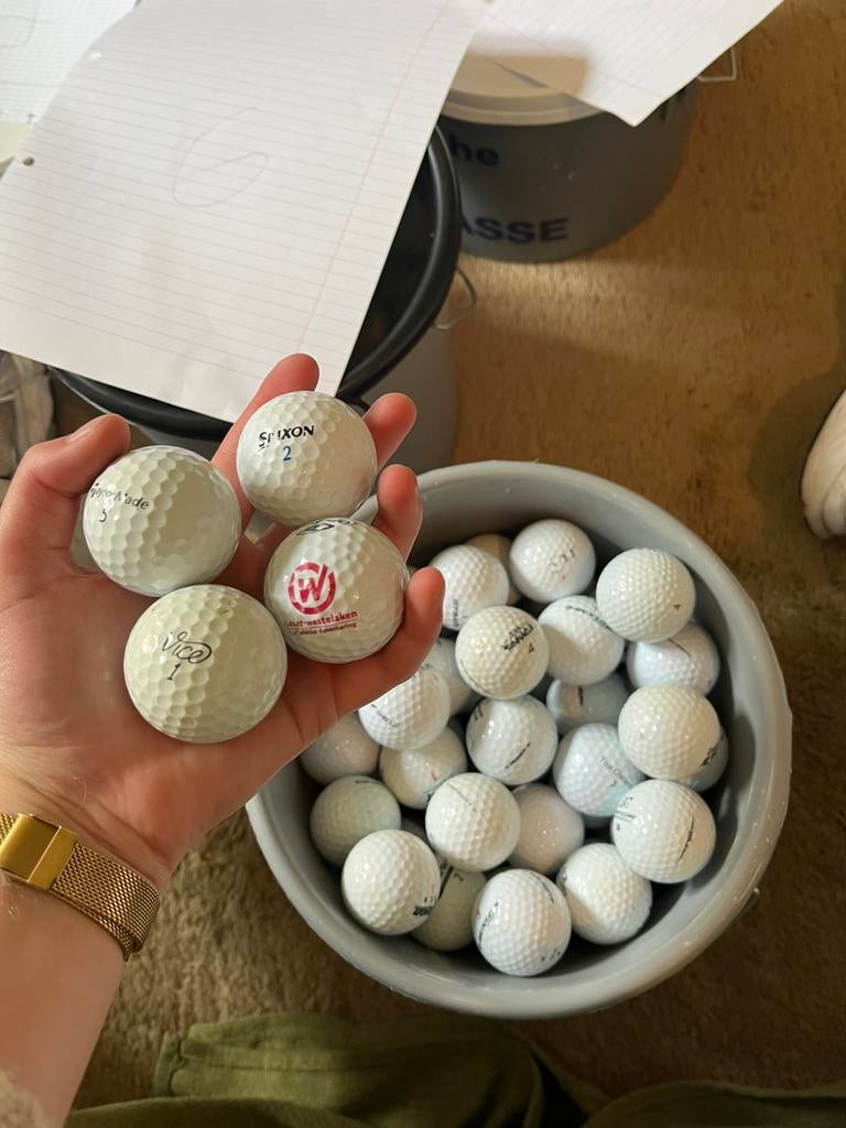 Golfballen, Sport en Fitness, Golf, Ophalen of Verzenden, Zo goed als nieuw