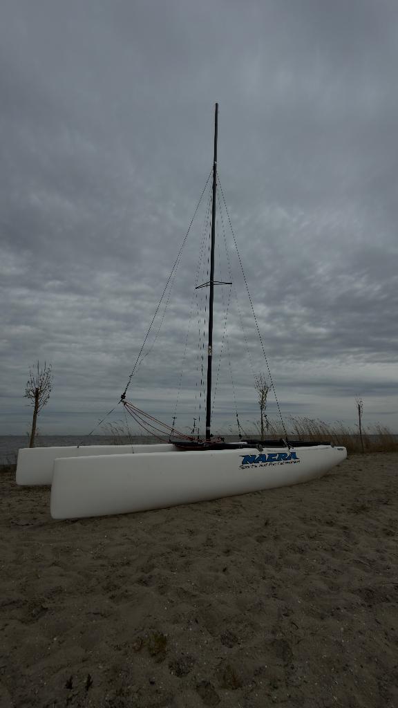 Zeer veelzijdige catamaran Nacra 570, Sports nautiques & Bateaux, Catamarans, 6 m, Enlèvement, Utilisé, Nacra