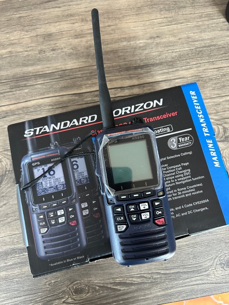 VHF Marine Standard Horizon HX890E DSC GPS, Enlèvement ou Envoi, Comme neuf, Autres types, Voilier ou Bateau à moteur