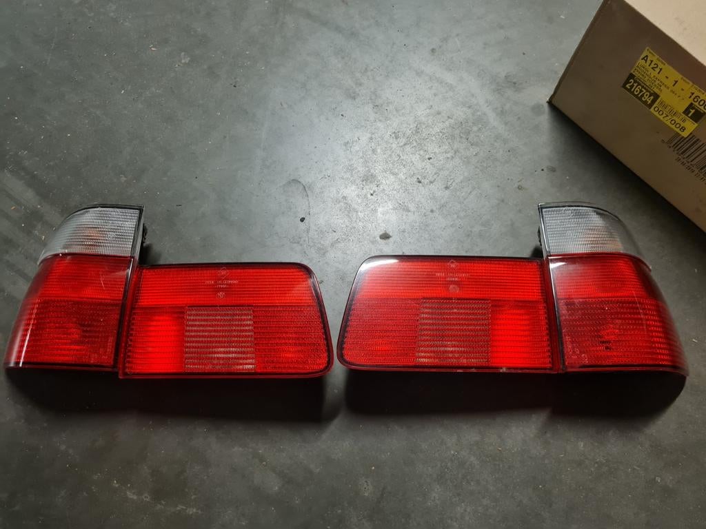 Bmw E39 Touring wit rood achterlichten, Ophalen of Verzenden, Gebruikt, BMW