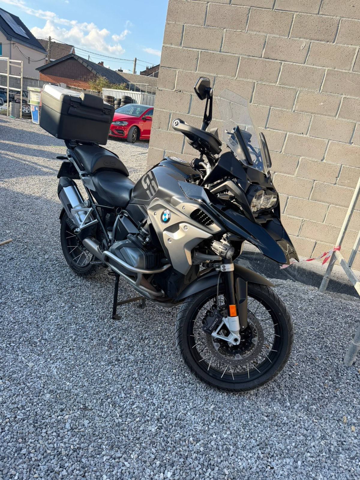 BMW GS 1250R Triple Zwart, Motoren, Handvatverwarming, 2 cilinders, Nieuw, Motorrijbewijs A