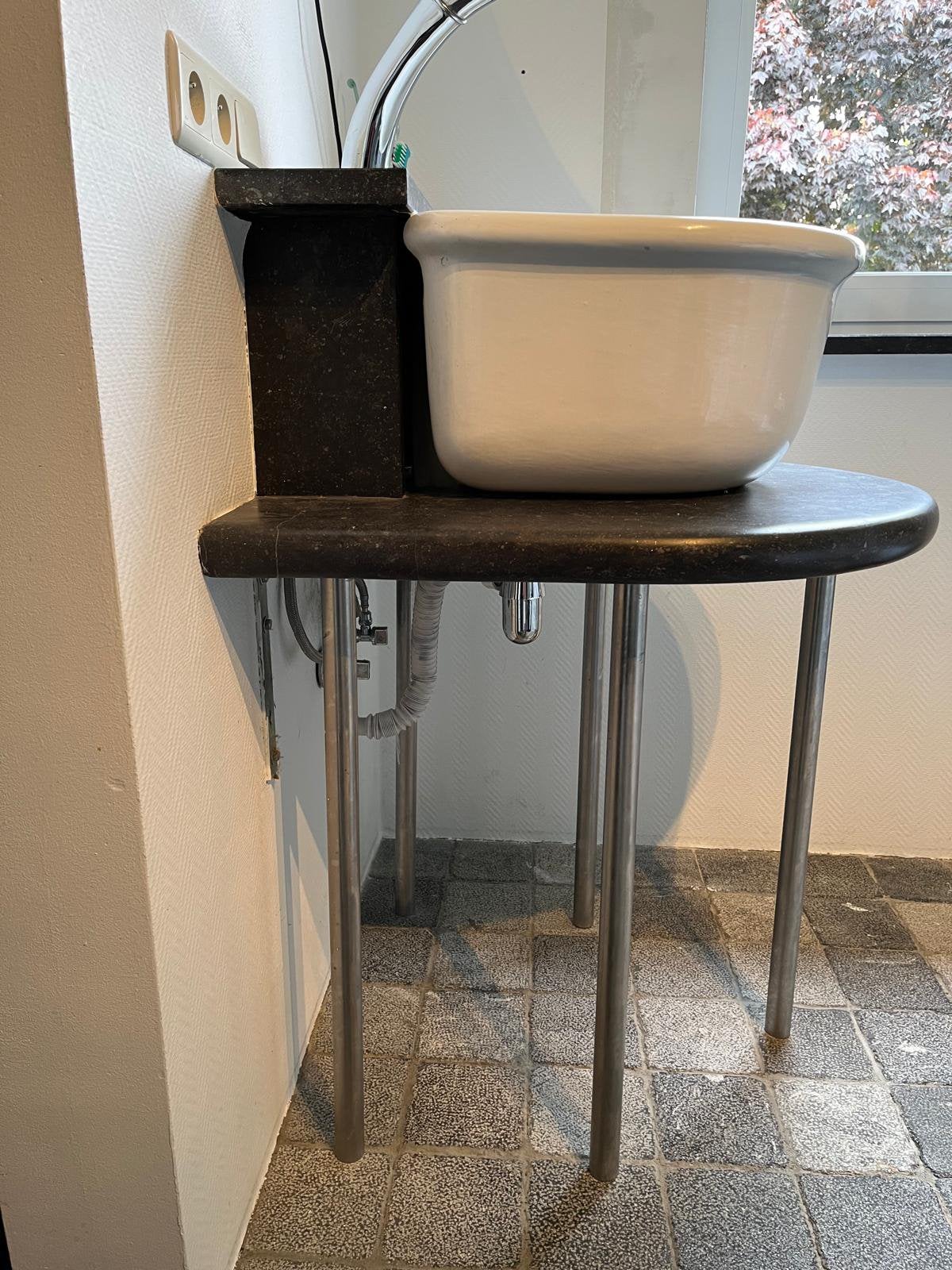 Lavabo met uniek onderstel, Verzamelen, Retro, Ophalen