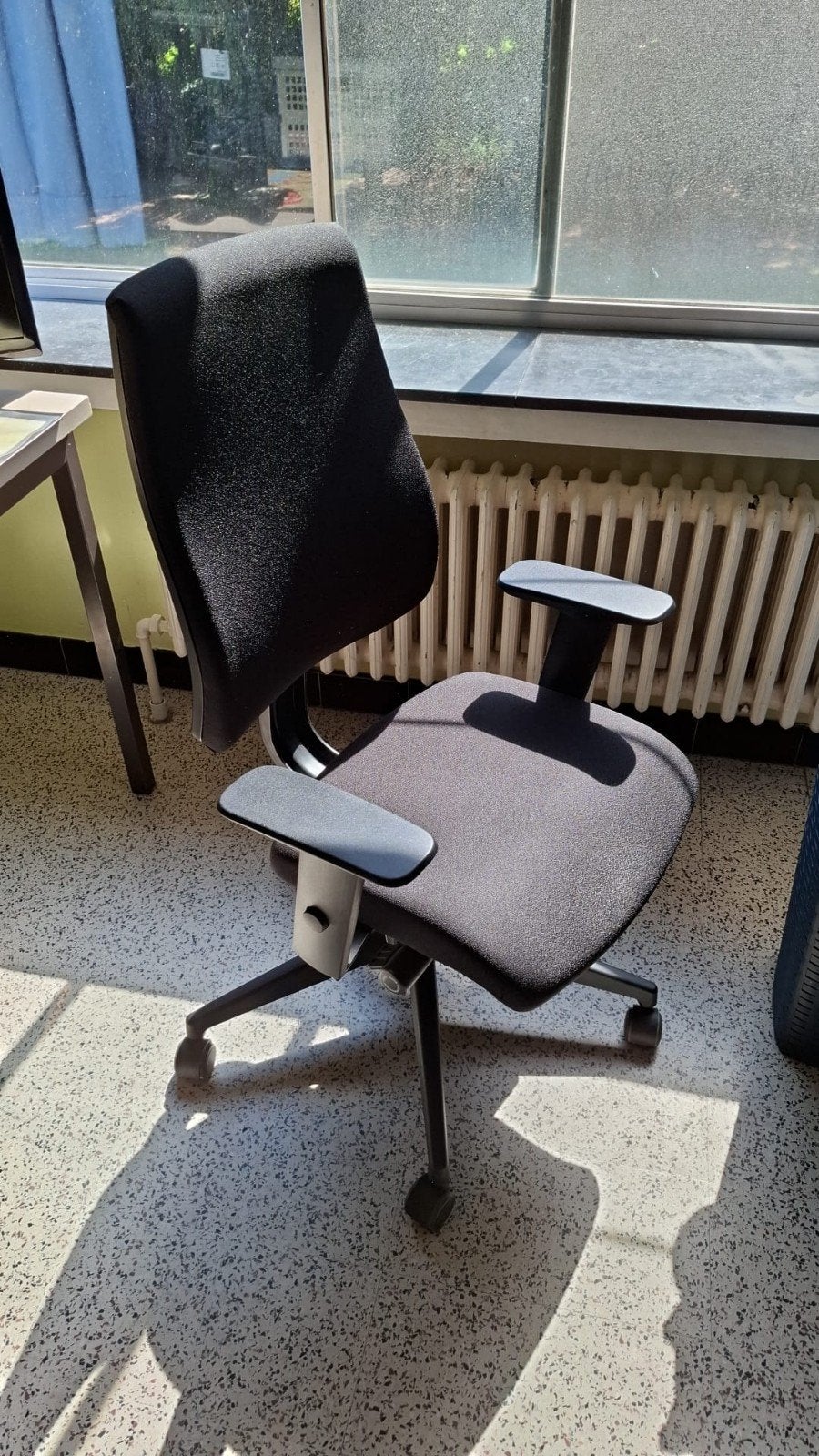Bureaustoel merk Interstuhl, Ophalen, Bureaustoel