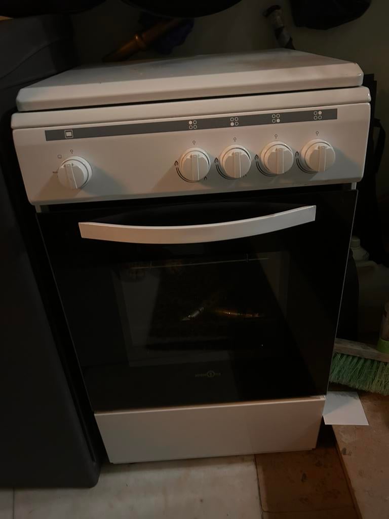 Gasfornuis van 50 cm in perfecte staat, Elektronische apparatuur, Fornuizen, Ophalen, Zo goed als nieuw
