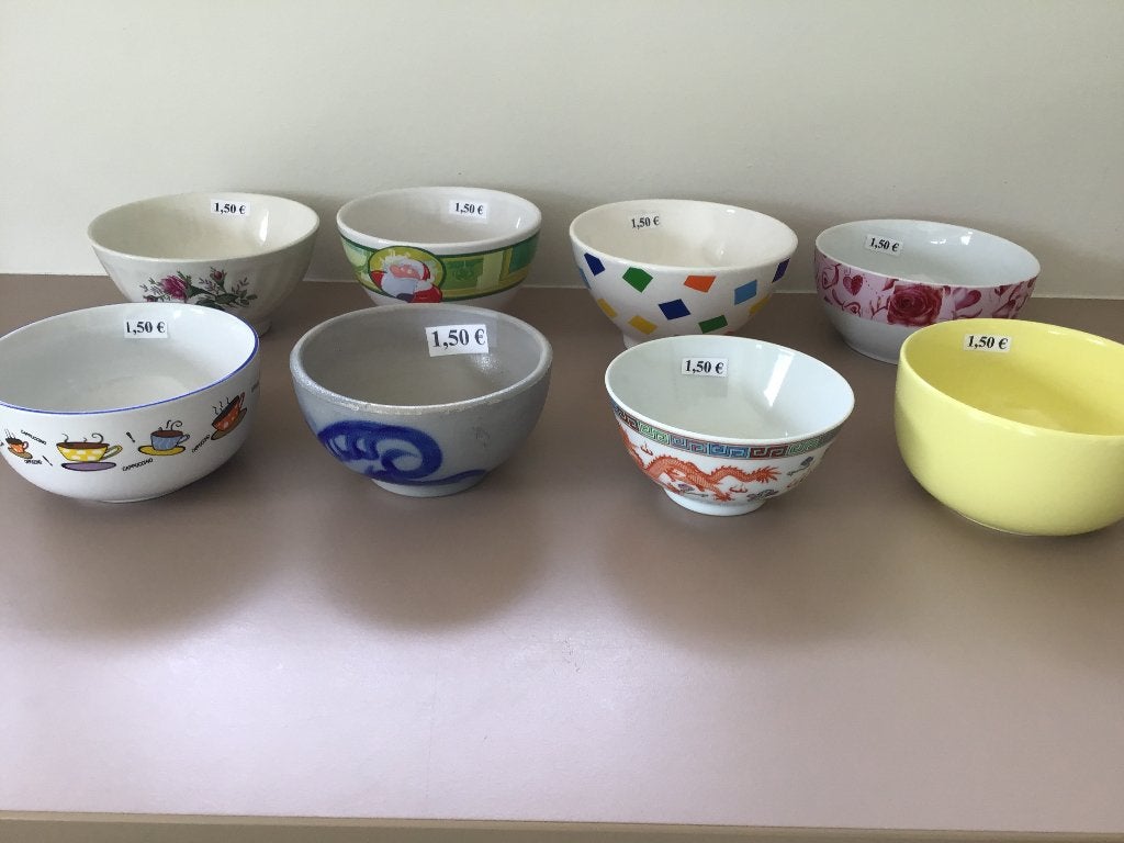 10 tal kommen aan 1 of 1,50 euro per stuk, Huis en Inrichting, Ophalen of Verzenden, Zo goed als nieuw, Kom(men)