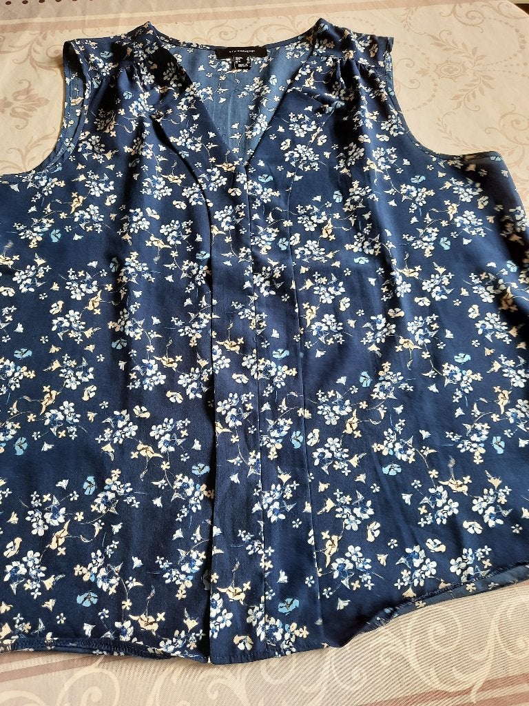 Topje met V-hals, Atmosphere, Blauw, Maat 46/48 (XL) of groter, Ophalen of Verzenden
