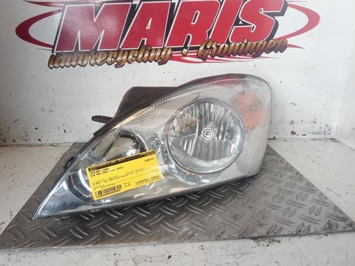 Koplamp links van een Kia Pro Ceed, -, -, -, 3 maanden garantie