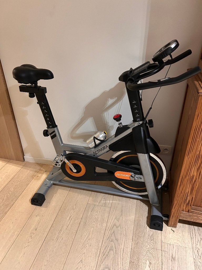Spinning fiets Activora 10 kg vliegwiel, Jambes, Aluminium, Comme neuf, Enlèvement