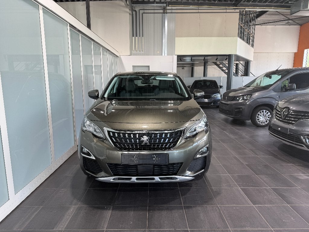 Peugeot 3008 / 1.2 Benzine / Automaat / Navi / PDC, Monovolume, Multifunctioneel stuurwiel, Euro 6, Bruin