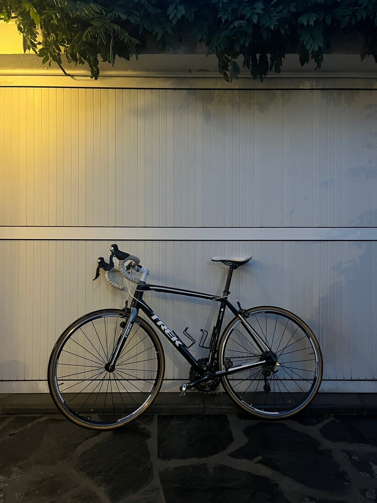 Trek - Madone 2.1 - Maat 57, Sport en Fitness, Wielrennen, Ophalen, Gebruikt