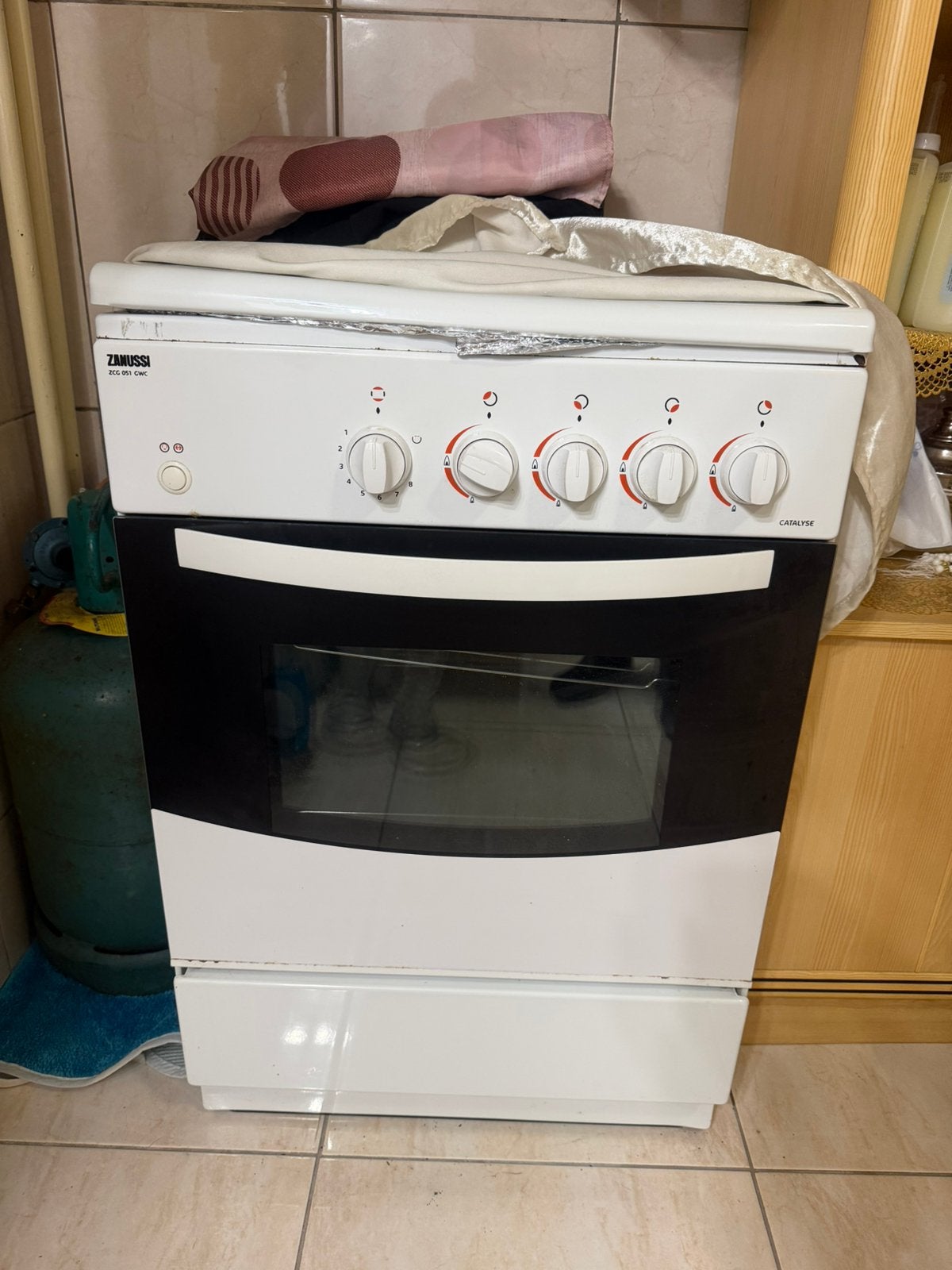 Cuisinière, Elektronische apparatuur, Ophalen, Zo goed als nieuw, Gas