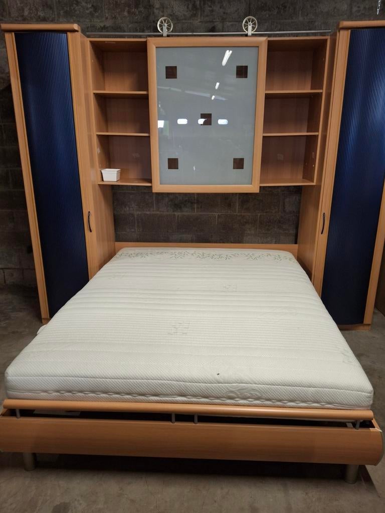 Volledige slaapkamer in goede staat ,met of zonder matras, Huis en Inrichting, Slaapkamer | Complete slaapkamers, Ophalen