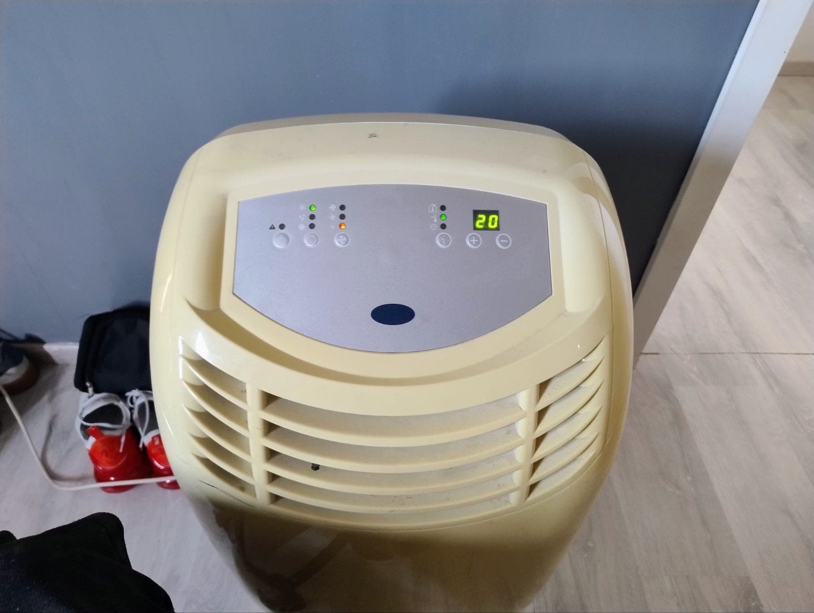 Airco, Enlèvement