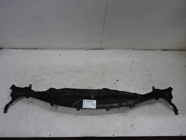 SIERLIJSTEN VOORRUIT Ford Fiesta 6 (JA8) (01-2008/01-2018), Gebruikt, Voor, Mevr. I. Hauben, Ford