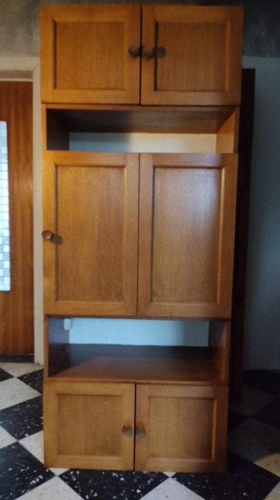garde-robes, 25 à 50 cm, Avec porte(s), 100 à 150 cm, Utilisé