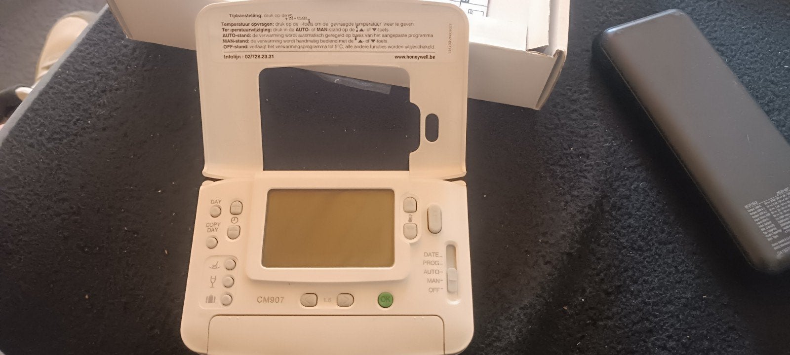 Thermostaat HONEYWELL CM 907, Bricolage & Construction, Enlèvement ou Envoi, Thermostat