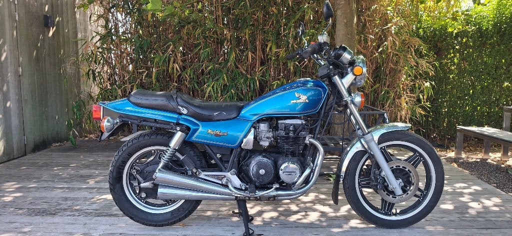 Honda CB 650 SC Nighthawk 1982, Plus de 35 kW, Particulier, 650 cm³, Naked bike