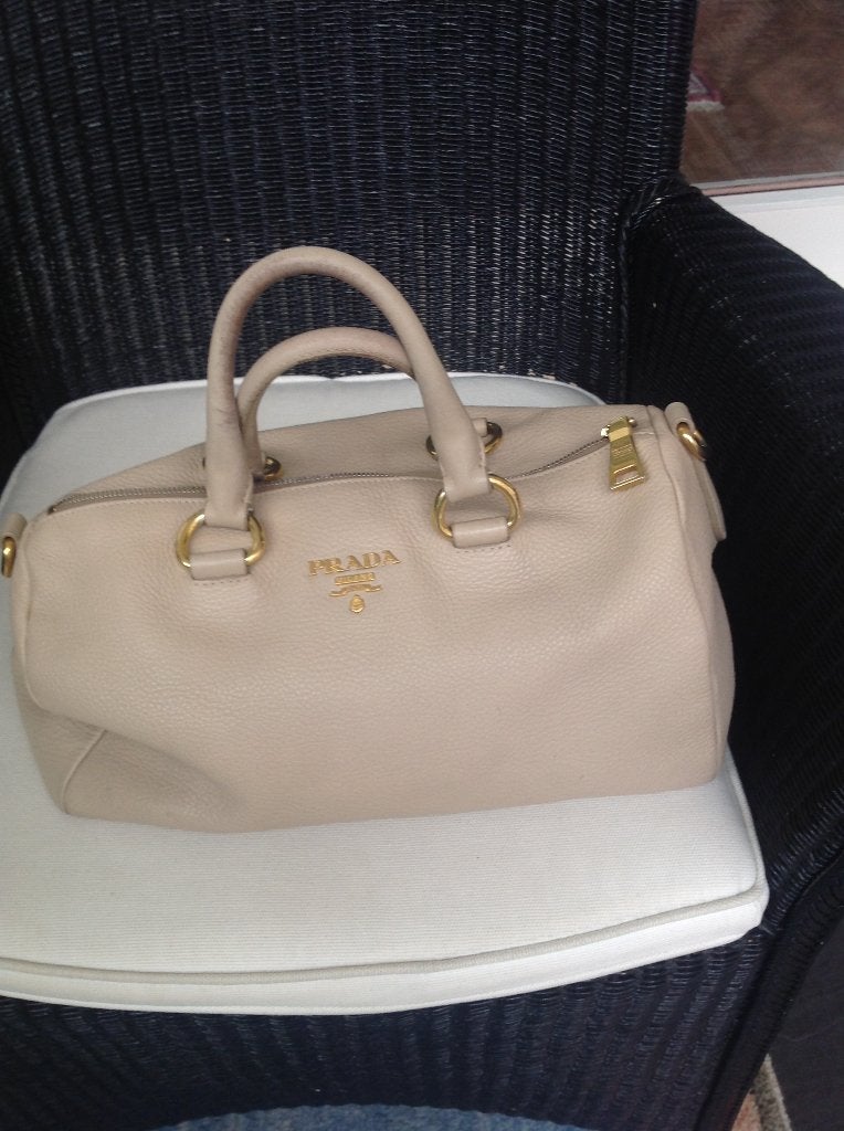 Prada handtas., Handtassen en Accessoires, Tassen | Damestassen, Ophalen, Zo goed als nieuw, Handtas
