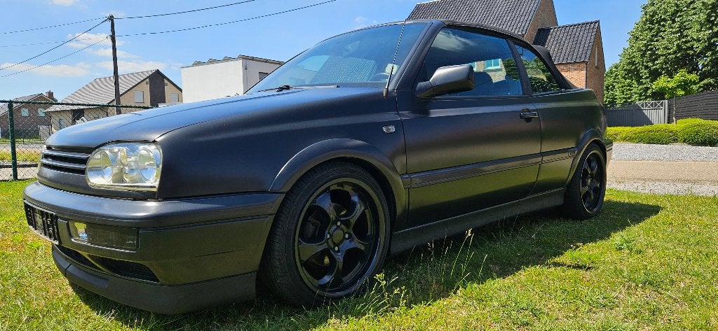 Vw Golf 3 Cabrio volledig gerestaureerd!, Autos, Achat, Boîte manuelle, Noir, 4 cylindres