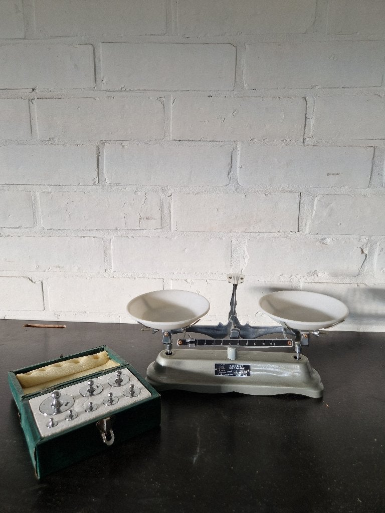 Vintage Triple Brand weegschaal, Ophalen, Keukenweegschaal, Gebruikt, Minder dan 10 kg