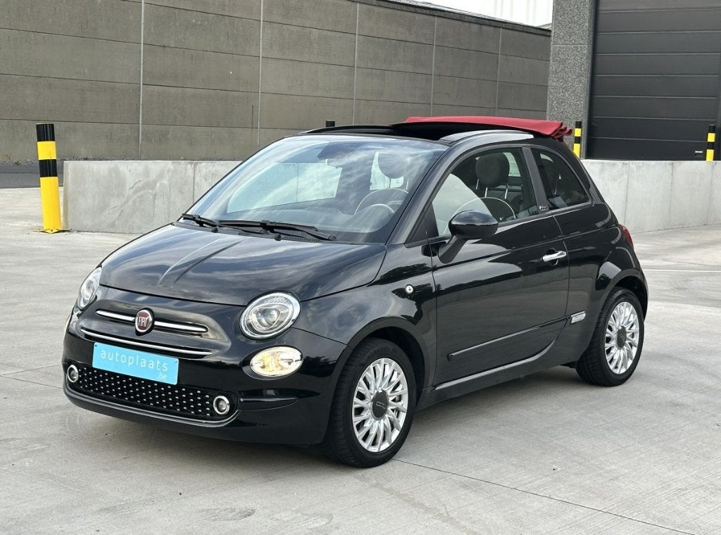 Fiat 500C Lounge Cabrio hybride 2021 Apple CarPlay 125000km, Auto's, 4 zetels, Cabriolet, USB, Zwart