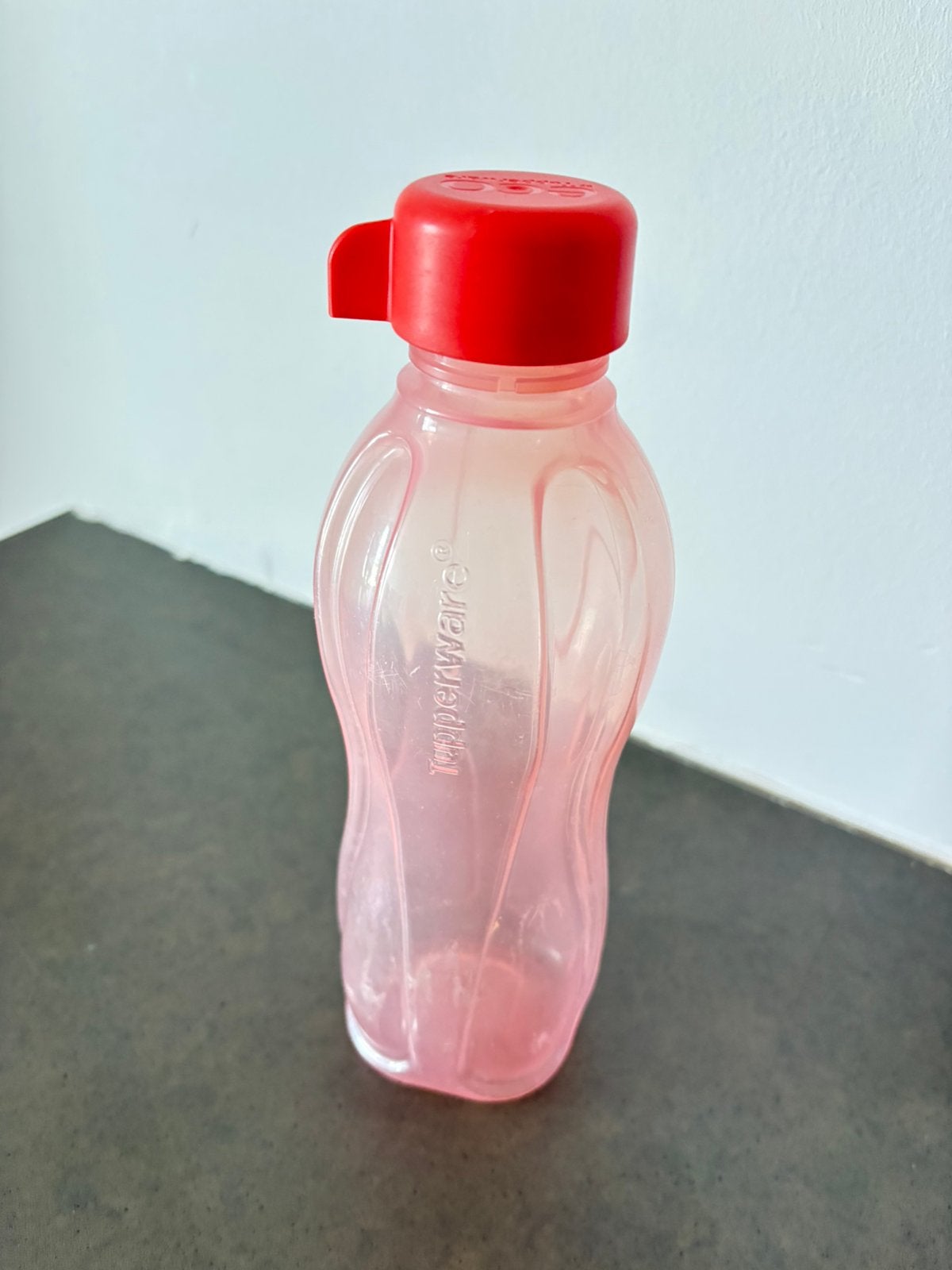 Tupperware fles, Enlèvement ou Envoi, Comme neuf