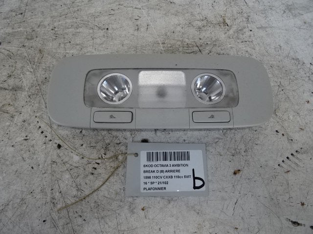 BINNENVERLICHTING Skoda Octavia Combi (5EAC), Gebruikt, Skoda
