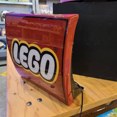 Lego logo lamp winkel model, Kinderen en Baby's, Speelgoed | Duplo en Lego, Ophalen of Verzenden, Zo goed als nieuw, Lego