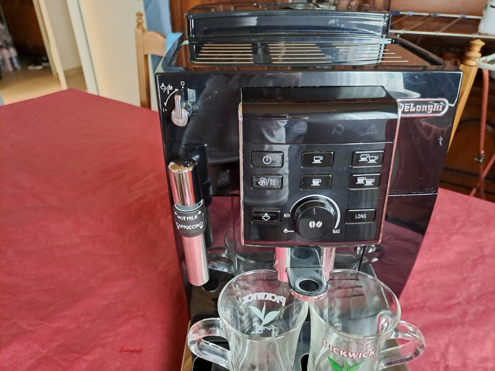 Machine koffie DELONGHI, Elektronische apparatuur, Koffiezetapparaten, Ophalen