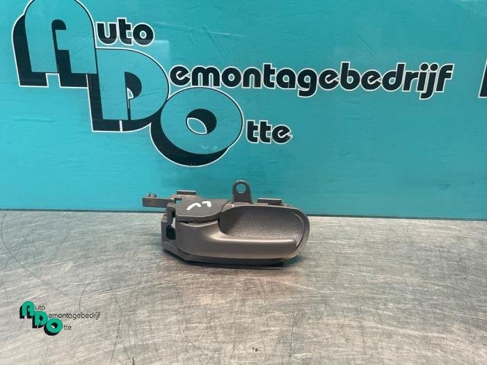 Poignée portière 2portes gauche d'un Citroen C1 (C1 08-), -, 3 mois de garantie, Utilisé, -