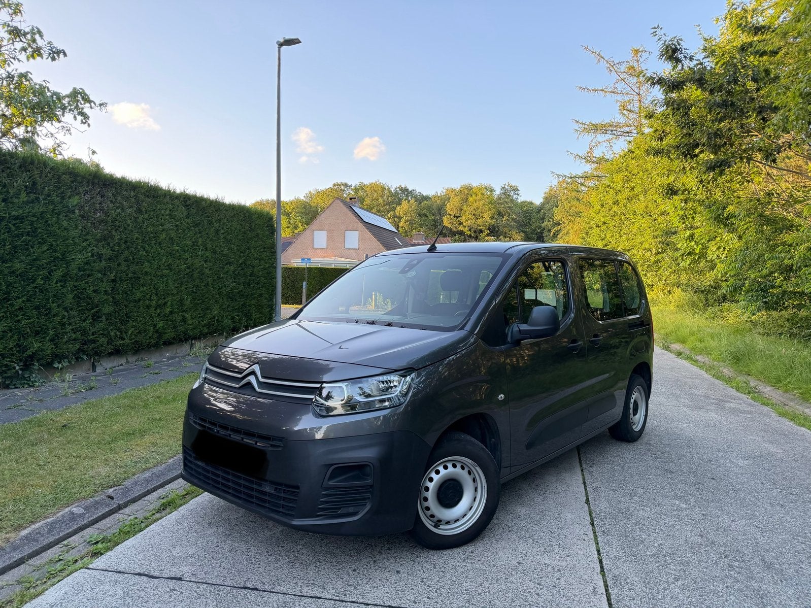 Citroen Berlingo 2019, 93.000km, Dealer onderhouden, Berlingo, Handgeschakeld, 5 deurs