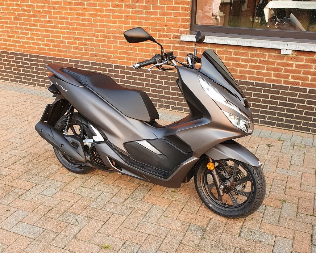 Honda PCX 125 2020 als nieuw 2400km, Motos, Motos | Honda, Scooter, Occasion, Permis Moto A1 minimum, Particulier