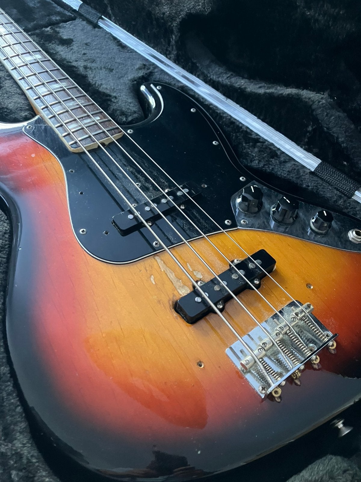 Fender Jazz Bass 1974, Musique & Instruments, Instruments à corde | Guitares | Basses, Enlèvement, Utilisé, Électrique