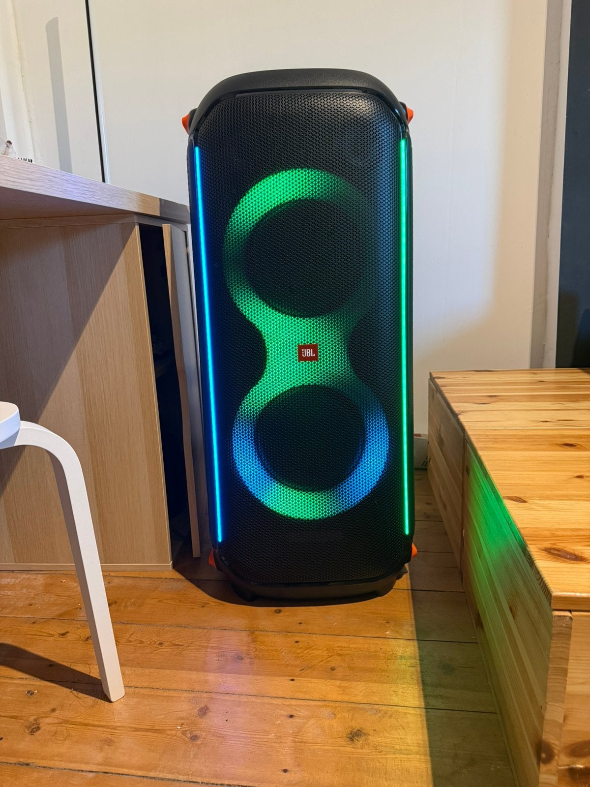 Location JBL PartyBox 710 pour soirées, anniversaires,, Ophalen, Zo goed als nieuw