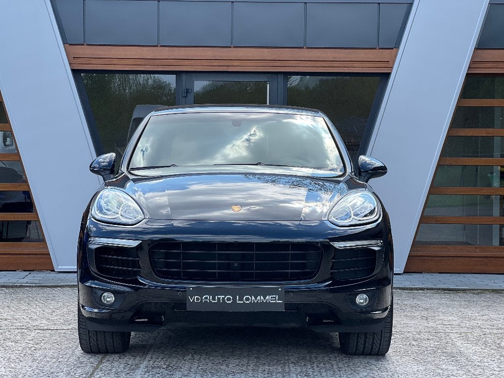 Porsche Cayenne S E-Hybrid - GTS - LUCHTVERING - GARANTIE, Automaat, 2995 cc, Zwart, Leder