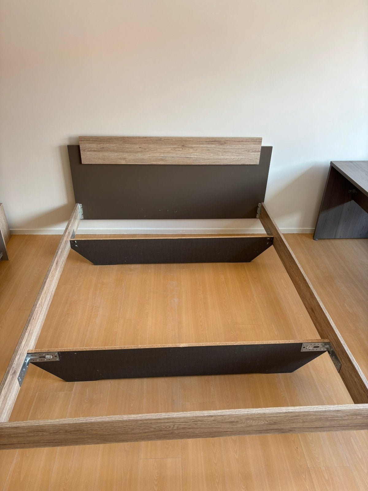 Gratis bedframe, Enlèvement, Utilisé, 200 cm